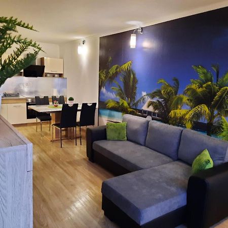 Vandus Apartman Siófok Exteriör bild